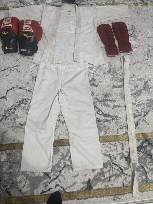 Кимано форма для бокса перчатки