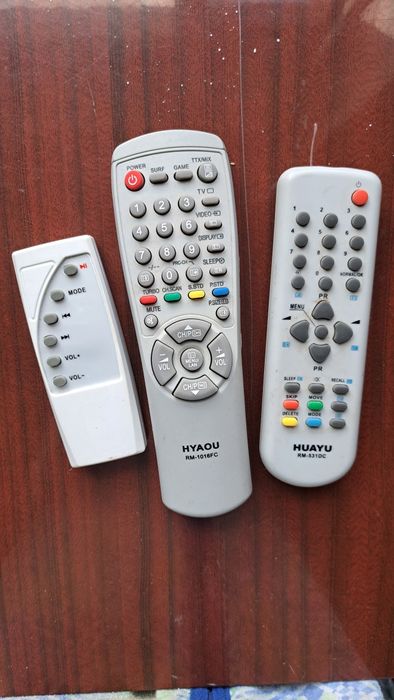 Пульт телевизора и кондиционера