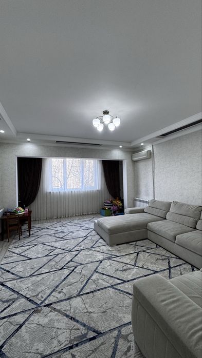 Сдается своя квартира 3/5/9 в районе Дархан. Ориентир: кафе «Дархан»