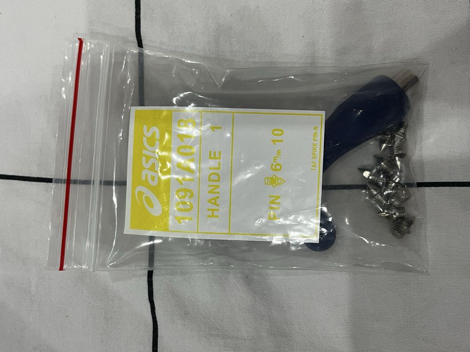 Шпайкове Asics HYPER MD 7