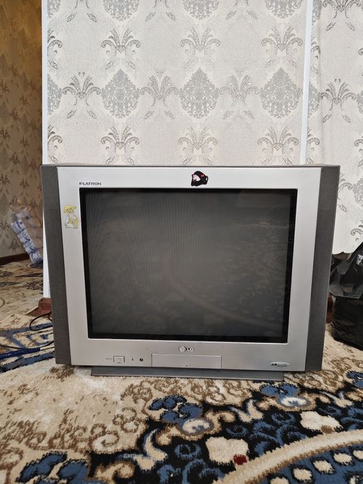 Телевизор в хорошем состояний