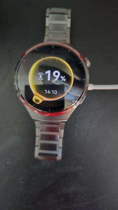 Huawei watch 4 Pro space edition
