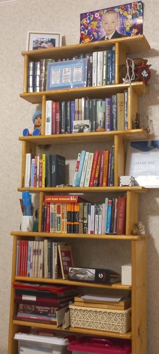 Деревянная этажерка