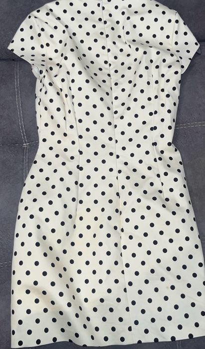 Платье Zara в горошек. Размер: XS