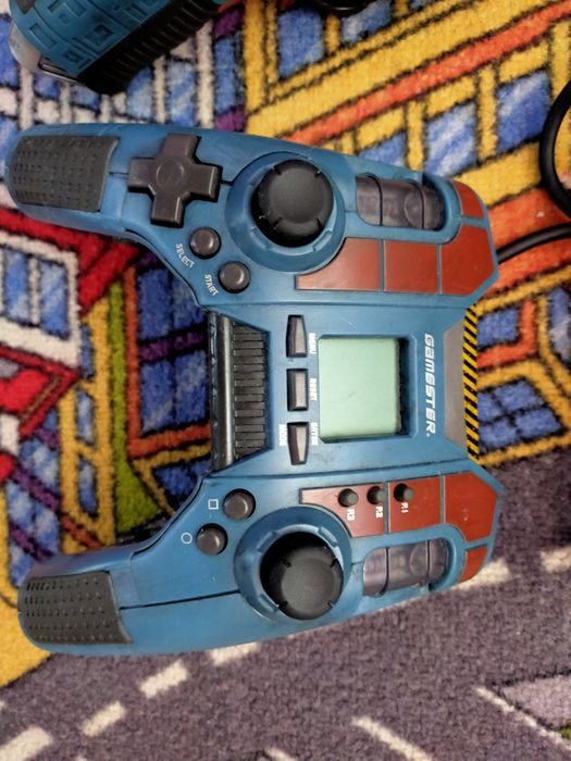 Lot 2 Controllere Gamester Radica De colecție PS2