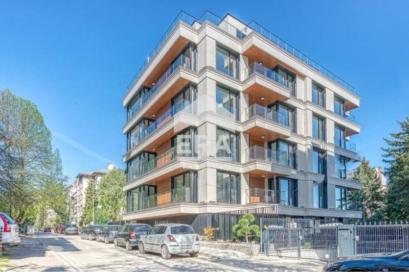 Продава се Тристаен апартамент в София, Лозенец - 167 кв.м за 3923 €/кв.м - Снимка #7