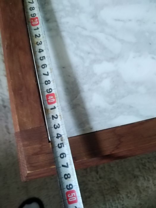 Холна маса с мраморен плот