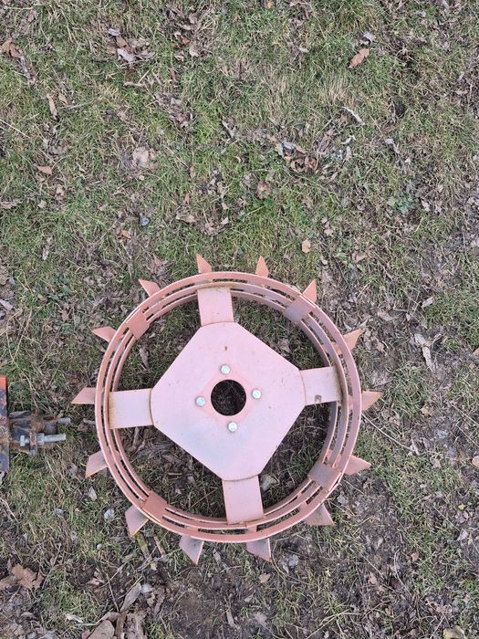 Set roți,freze pentru motocultor ruris 13 cai și plug mod +coarnele