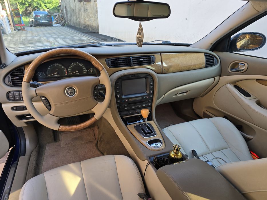 Vând jaguar s-type GPL