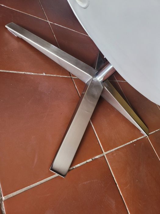 Fotoliu egg, alb, cod 594782N, SCHULLER