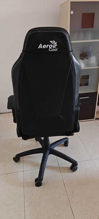 Scaun gaming Aerocool Admiral Black