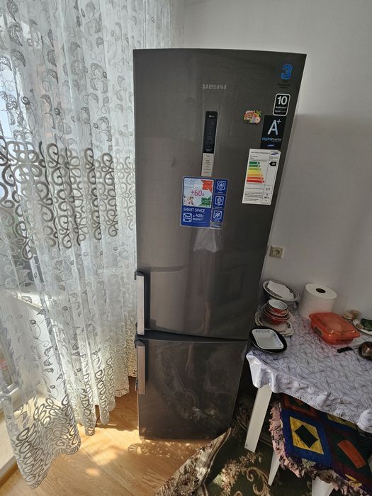 Холодильник б/у Самсунг