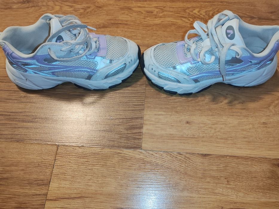 Adidași Zara fete nr 34