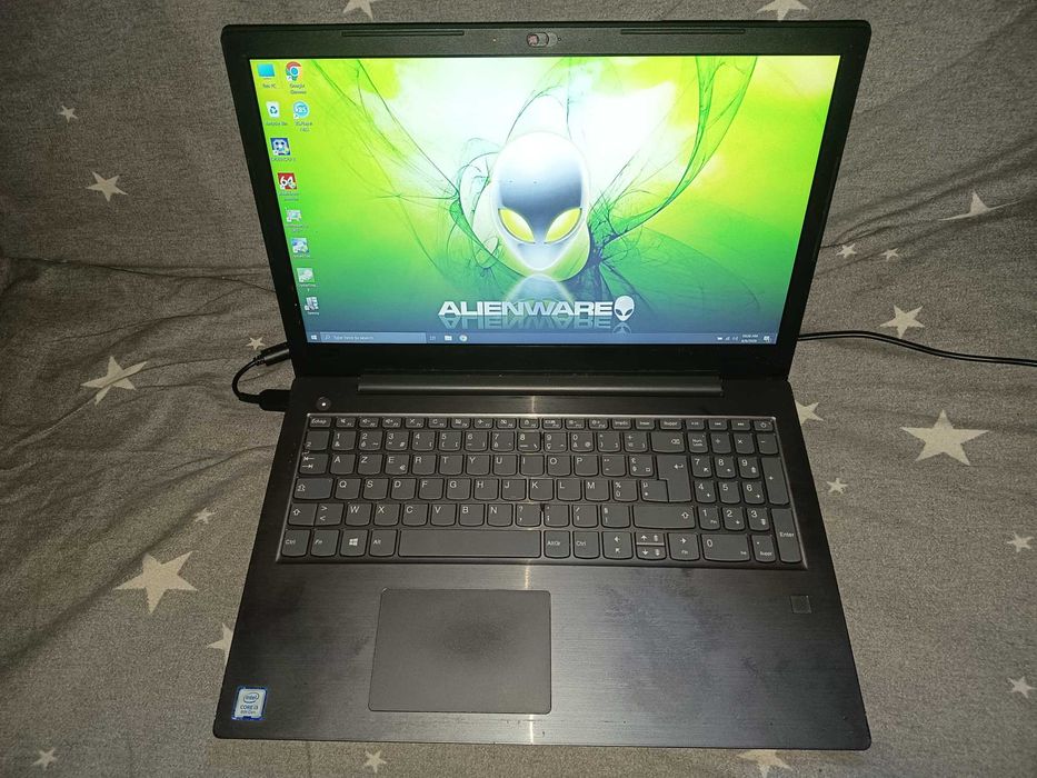 Laptop gen 8 Lenovo Ideapad V330-15ikb, Core i3 8130u, 4gb ddr4, ssd 128gb, display full HD, baterie 3 ore