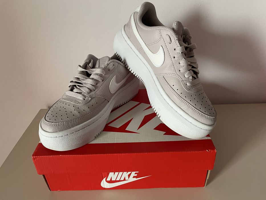Sneakers Nike Court Vision, marimea 37,5