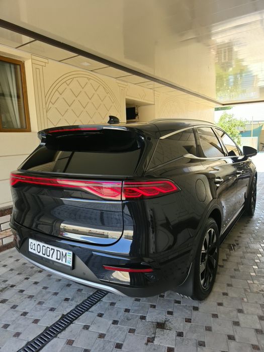 BYD TANG Ev 730км Рестайлинг 7 месталик Капитанский сиденя энг фули
