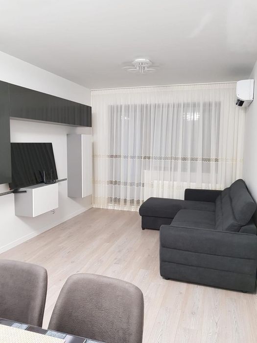 Apartament 2 camere de inchiriat