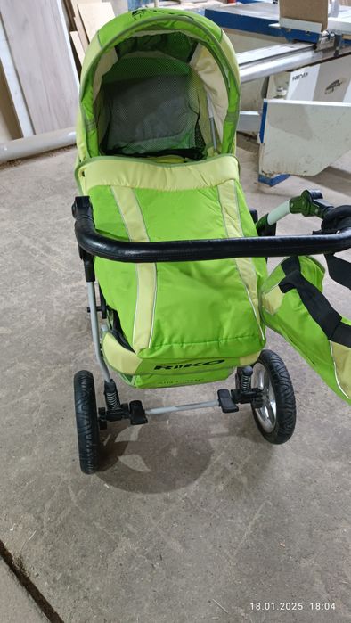 Продам коляску Лето осень