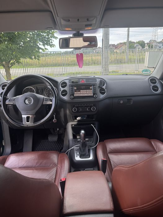 Volkswagwn Tiguan 4x4(cut. Automata)
