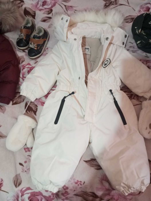 Продам детские вещи