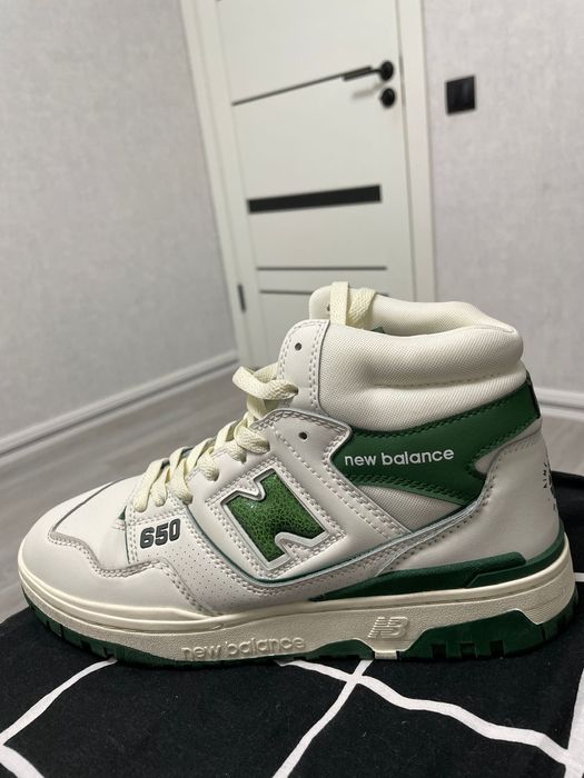 Кроссовки новые классные недорого