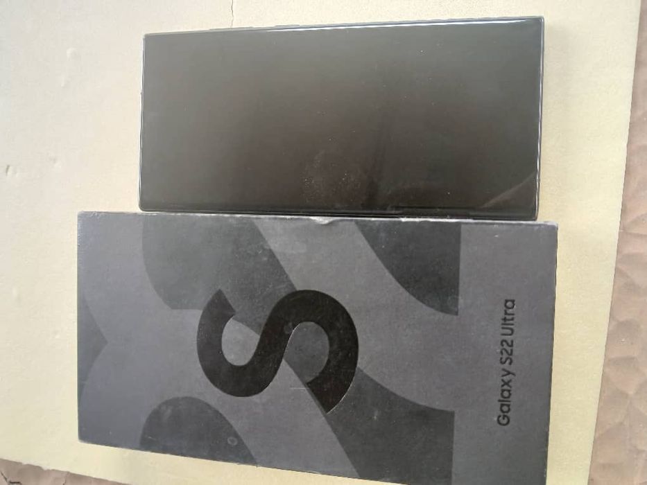 Самсунг с 22 ултра
