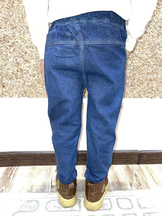 Jeansi tikuv sehi sotiladi