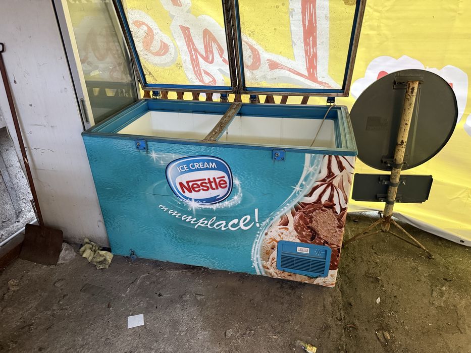 Vand vitrina frigorifica congelate buna