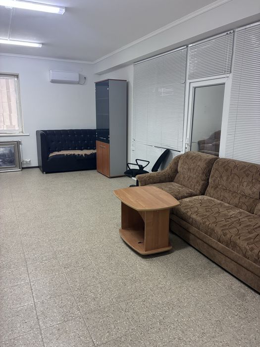 Сдается кабинет 40 м². Нурсая, второй этаж