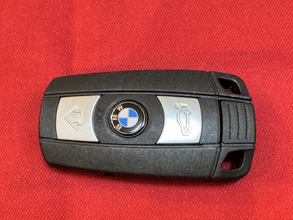 Оригинален ключ за BMW E60 E90 с платка