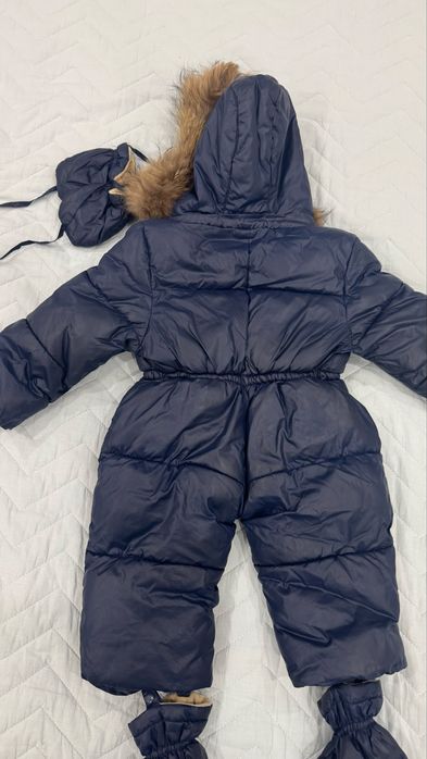 Продам детский зимний комбинезон