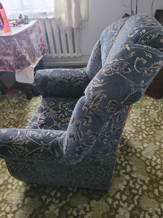 Кровать односпальная+кресло