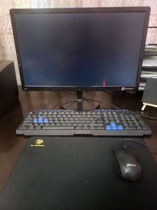 Моноблок сатилади срочно