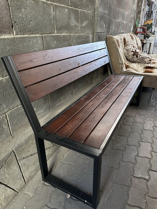 Новая Скамейка со спинкой