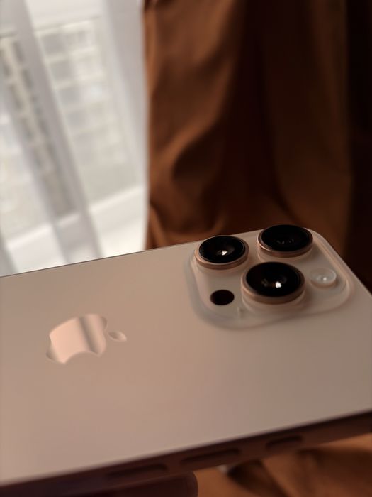IPhone 16 Pro, 256 GB, Desert Titanium