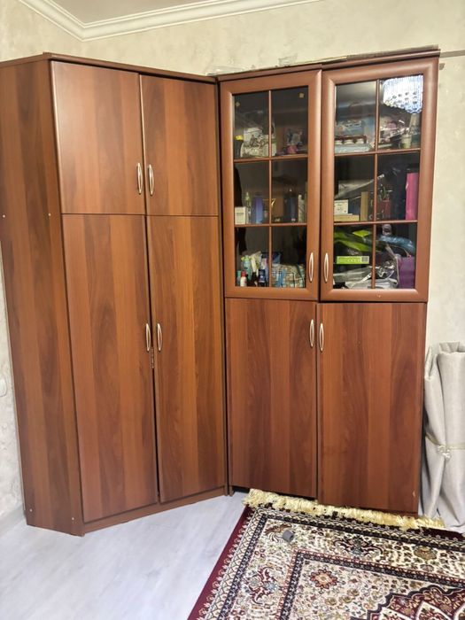 Продам шкаф угол