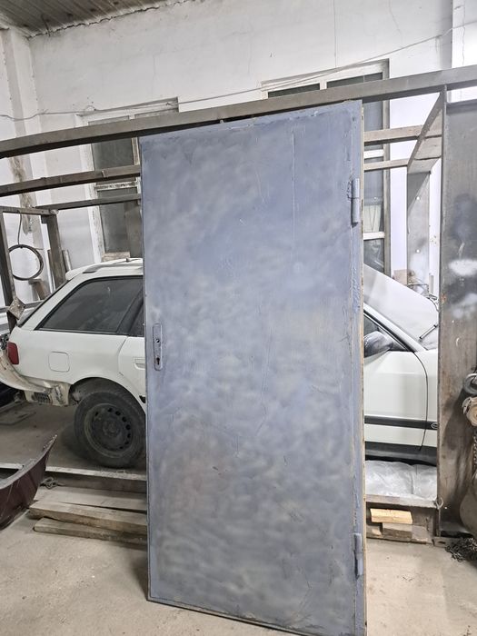 Двери металлические