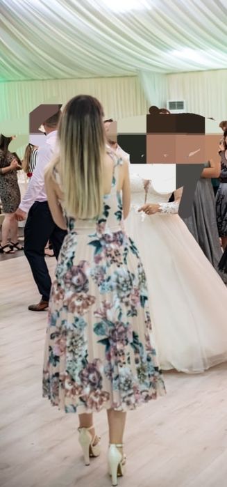 Rochie midi inflorata marimea S