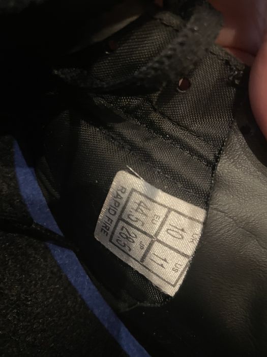 Футбольные бутсы