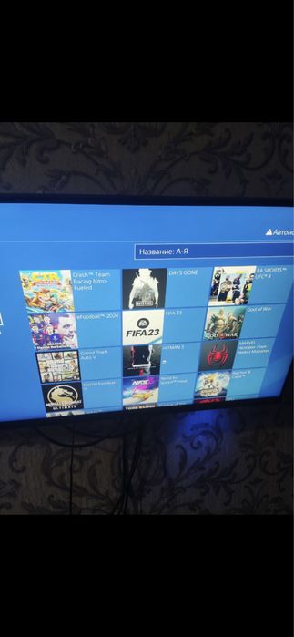 playstation4 slim 1TB один джестика оригинал и оснавные игры