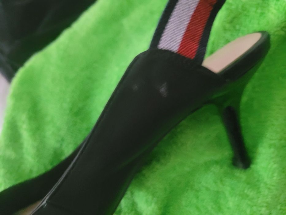 Pantofi dama 37 Tommy Hilfiger