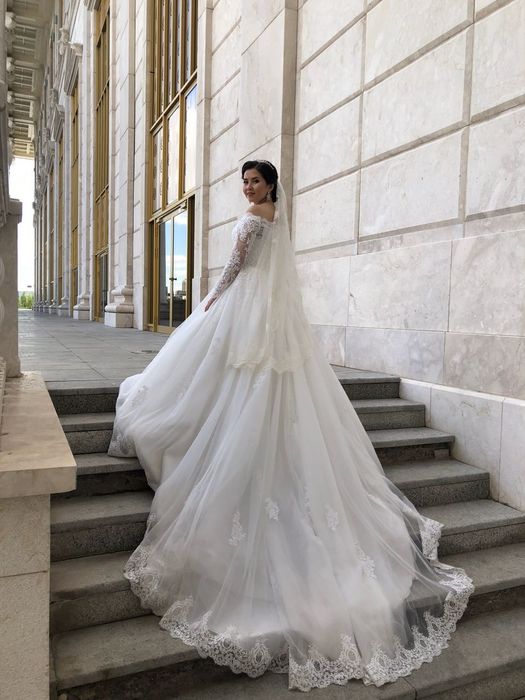 Платье свадебное