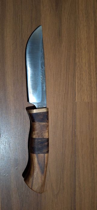 Кован ловен нож .