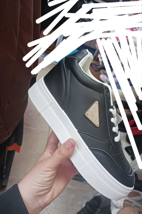 Нови дамски маратонки