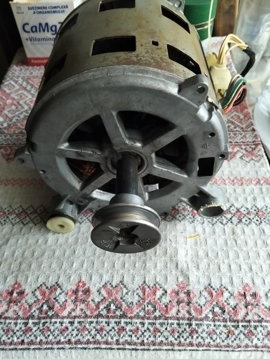 Motor mașină Whirlpool