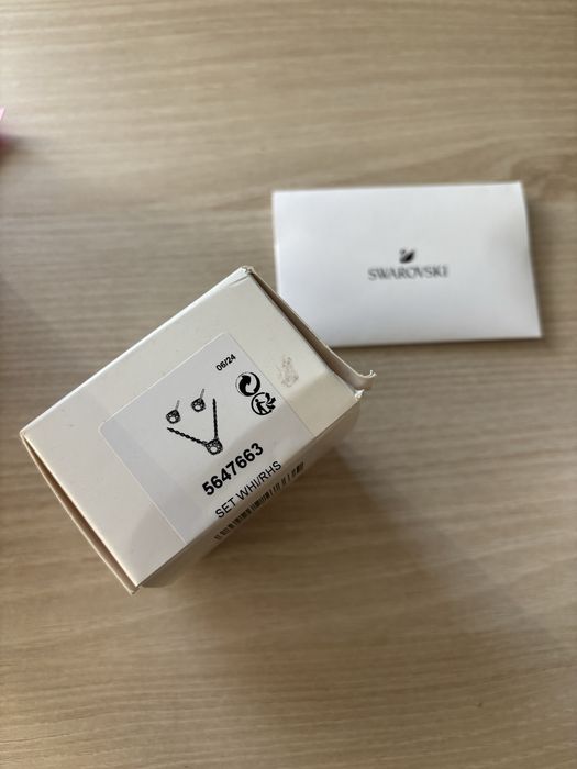 Set swarovski argint