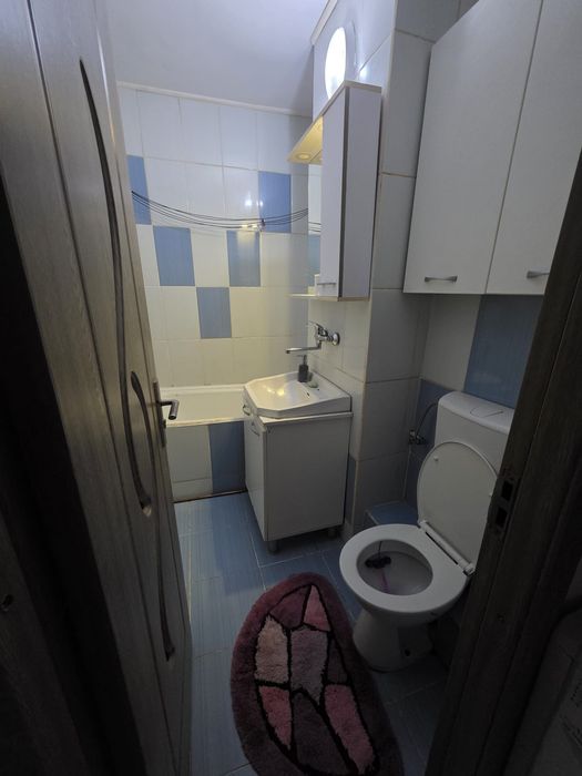Garsoniera de închiriat