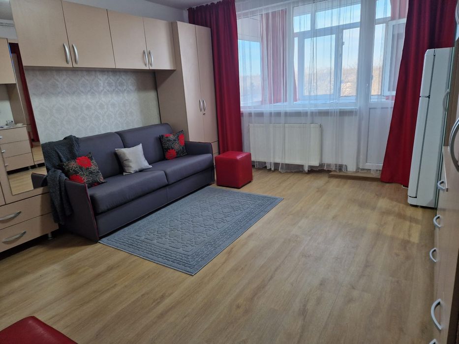 Garsonieră de închiriat