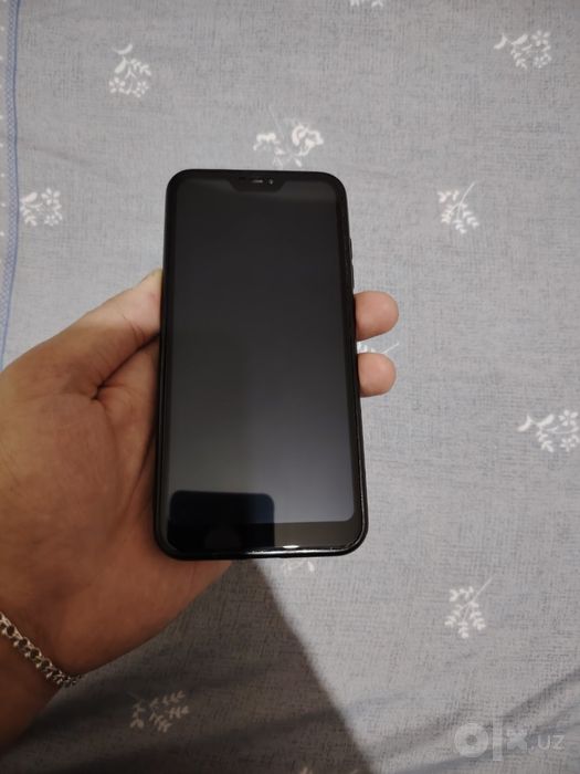 xiomi A2 lite  sotiladi holati ideal tinniq