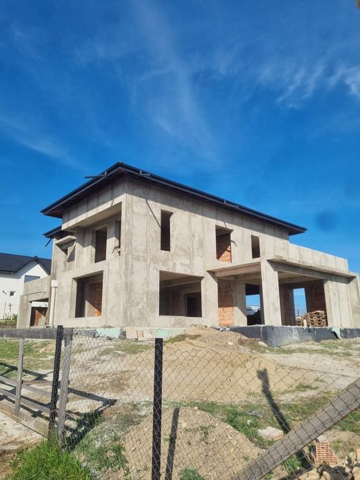 Executam tencuiala mecanizata si manuala pe toată raza județului iasi pentru detalii suplimentare va rog sa ma contactați  0728385416 oferim garanție!